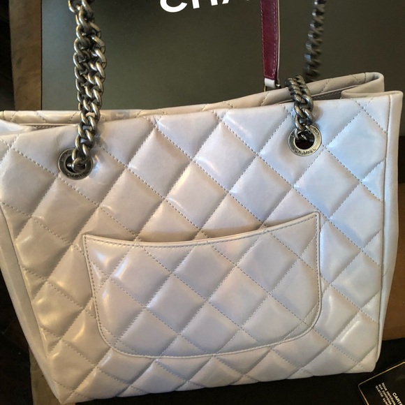 ‼️NEW YEAR SALE ❗️ Authentic Chanel small Tote - Picture 5 of 8